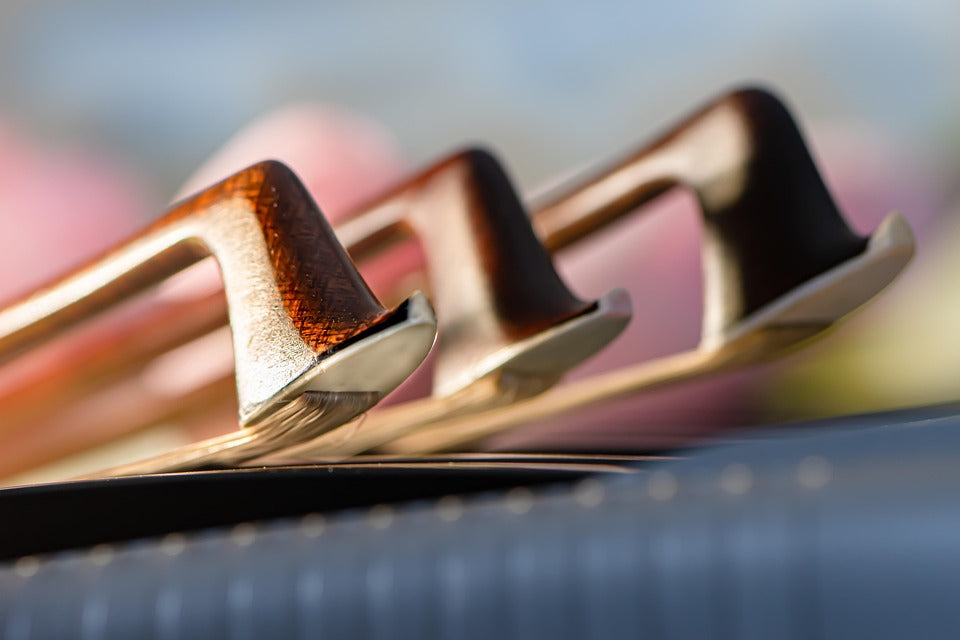 Onderhoud en verzorging van je strijkstok met de juiste accessoires
